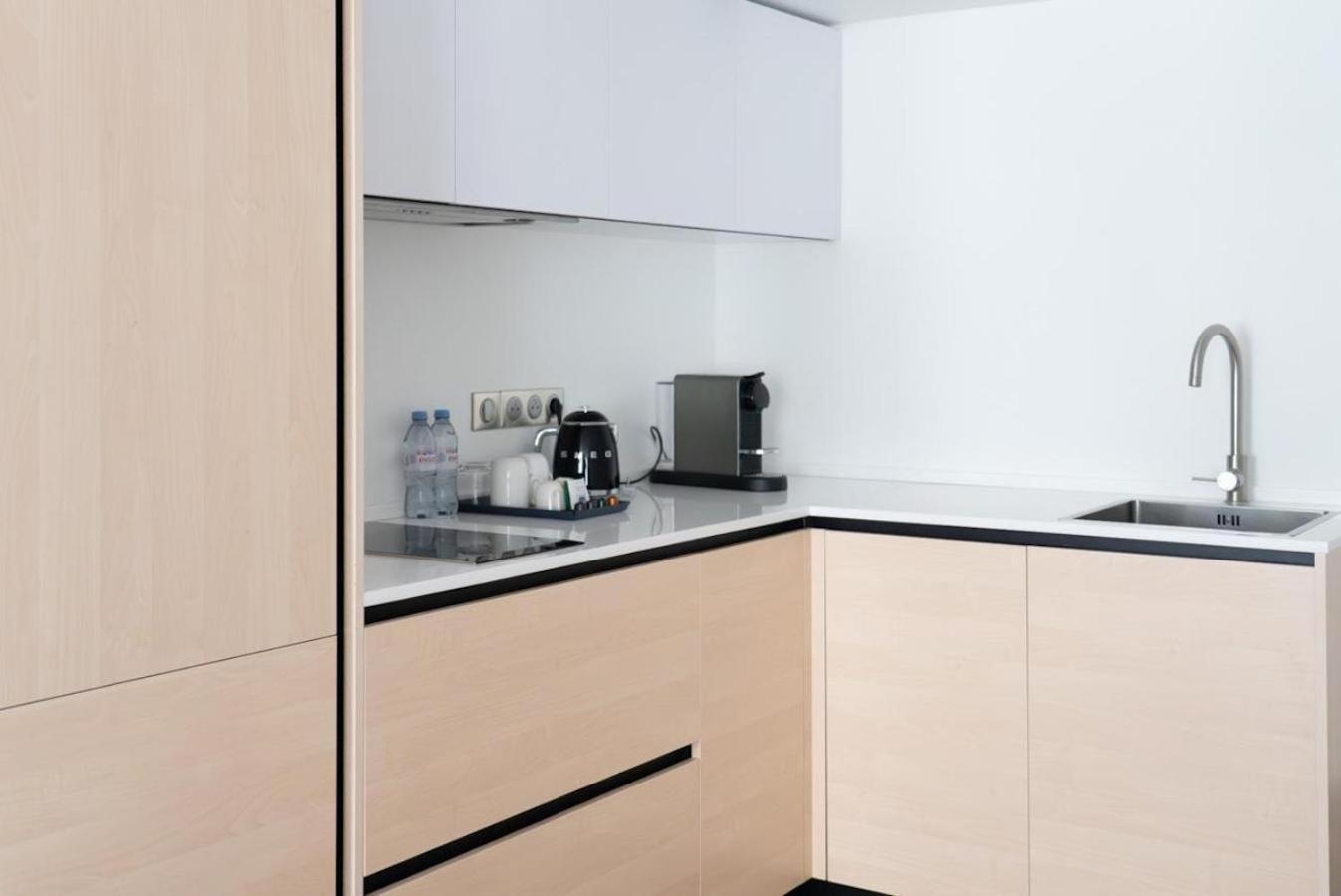 Leev Victoire & Hotel