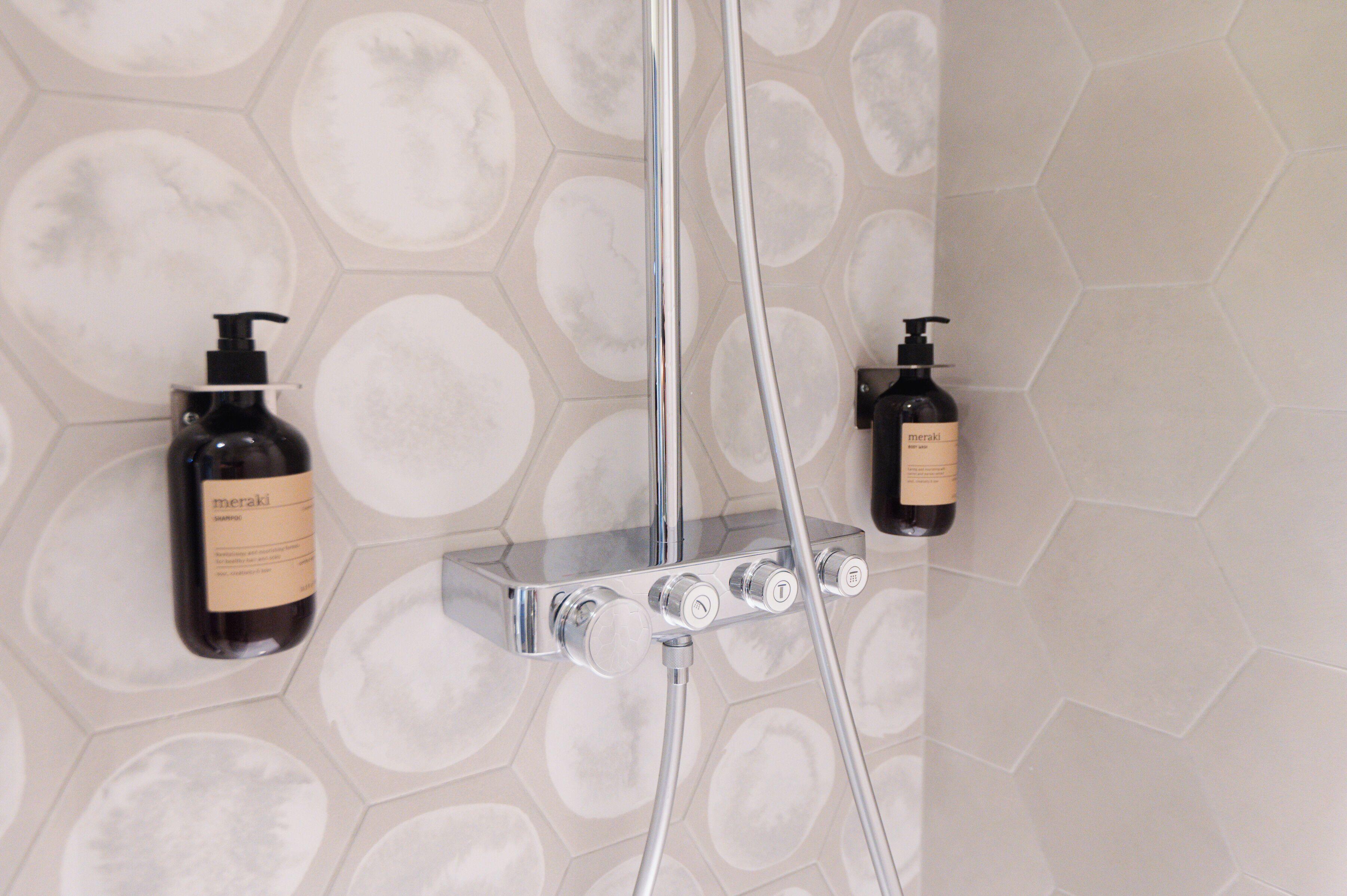 Leev Victoire & Parigi